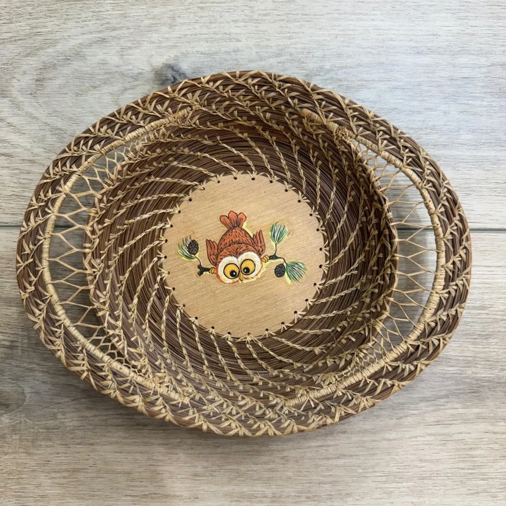 Vintage Pine Needle Basket Tray Owl Wood Base MCM 70s Oval Bowl Cabin Rustic